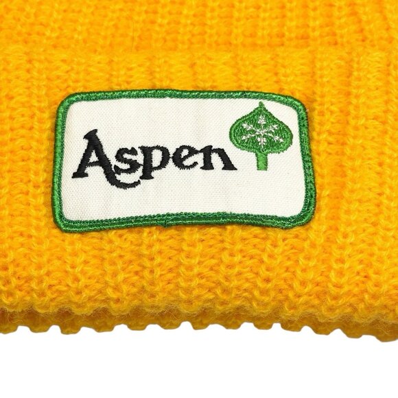 Vintage Aspen Patch Pom Knit Winter Yellow Hat Beanie Skiing - Picture 2 of 4